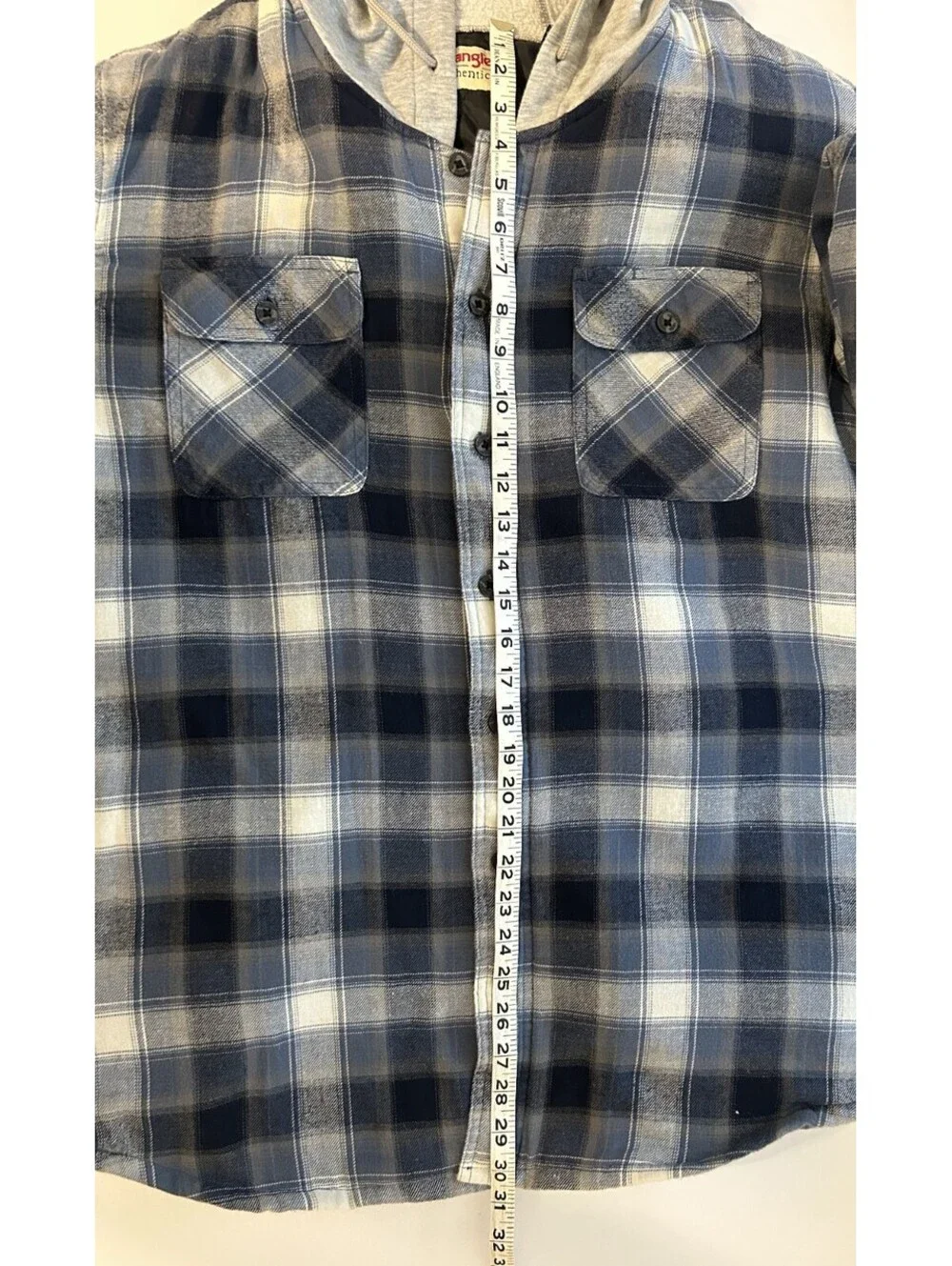 Wrangler Mens  Size XL Blue Plaid Long Sleeve Hooded Quilted Shackets Outdoorsy